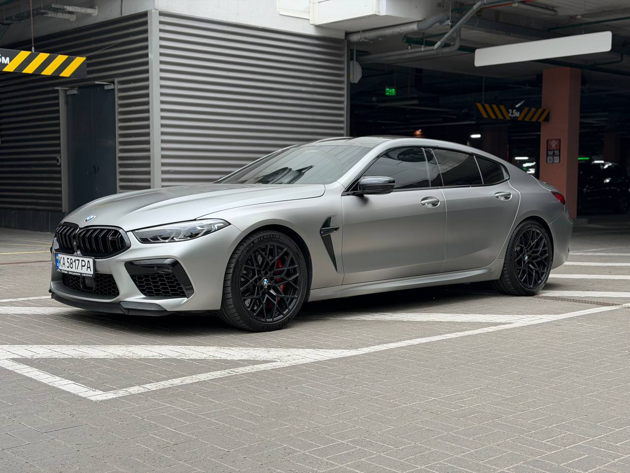 BMW M8 — фото 1