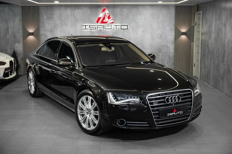 Audi A8 Long — фото 1