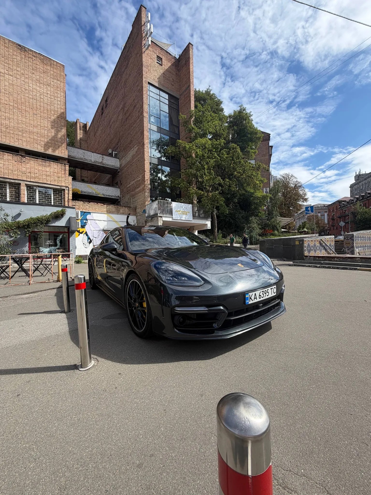 Porsche Panamera GTS — фото 1