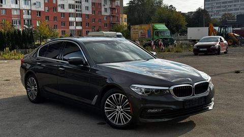 BMW 540i
