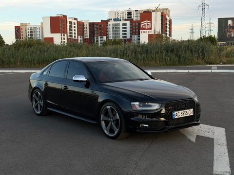Audi S4