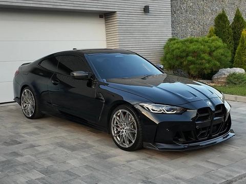 BMW M440i
