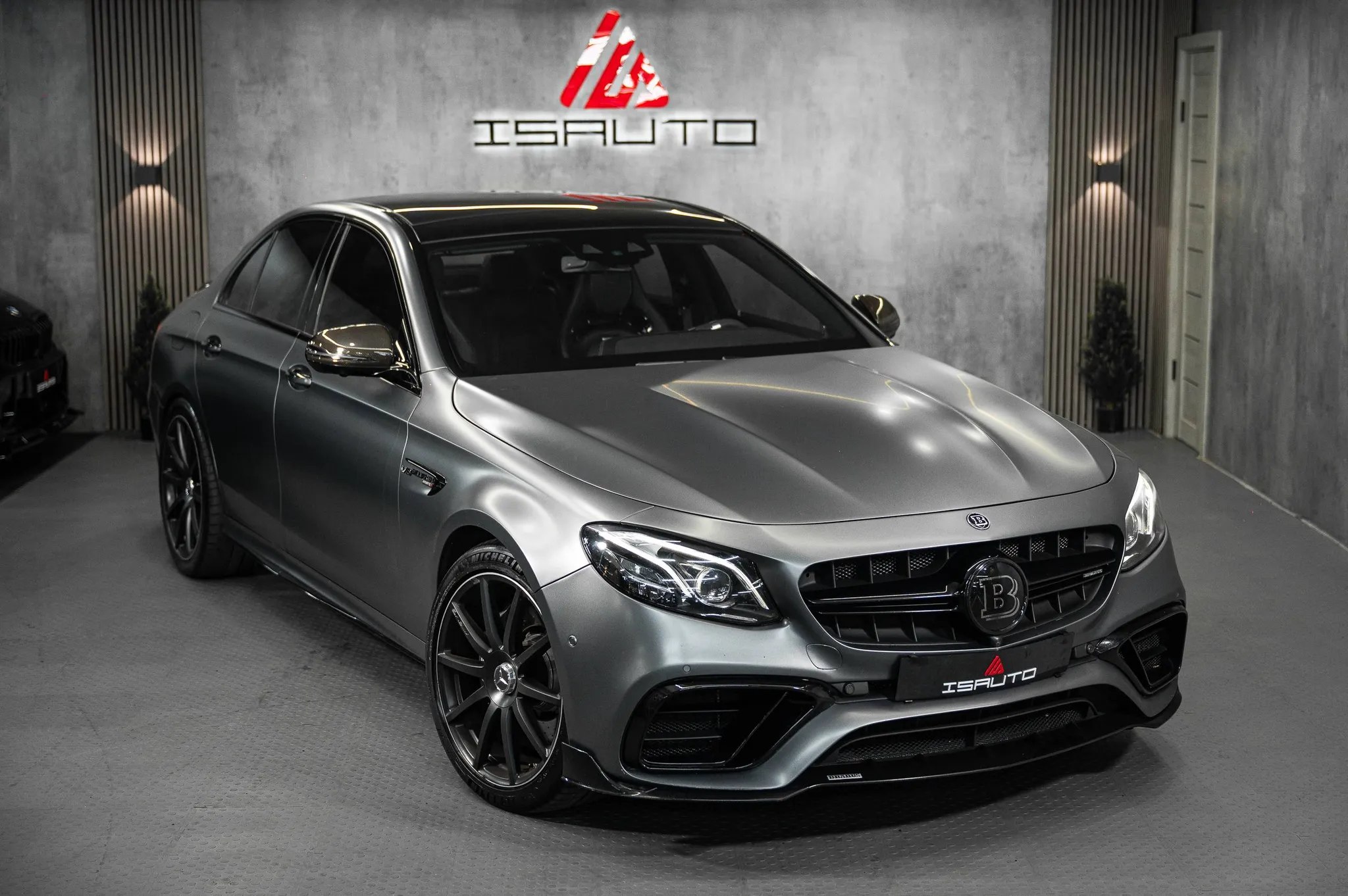 Mercedes-Benz EClass E63S — фото 1