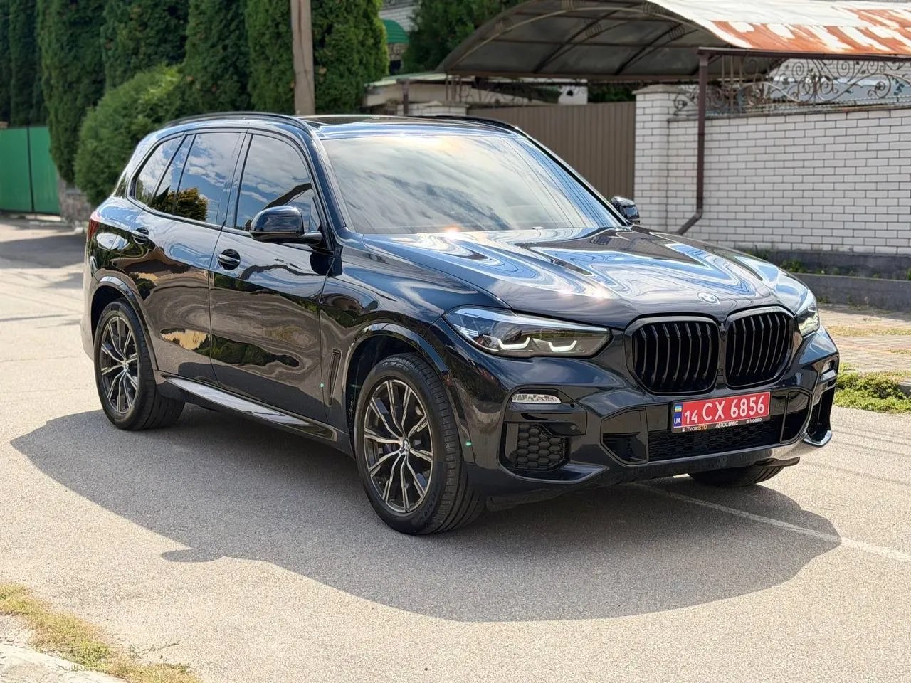 BMW X5 — фото 1
