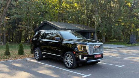 GMC Yukon — фото 1
