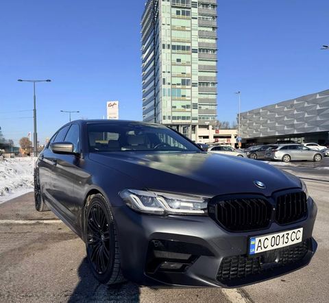 BMW 5Series M550D — фото 1