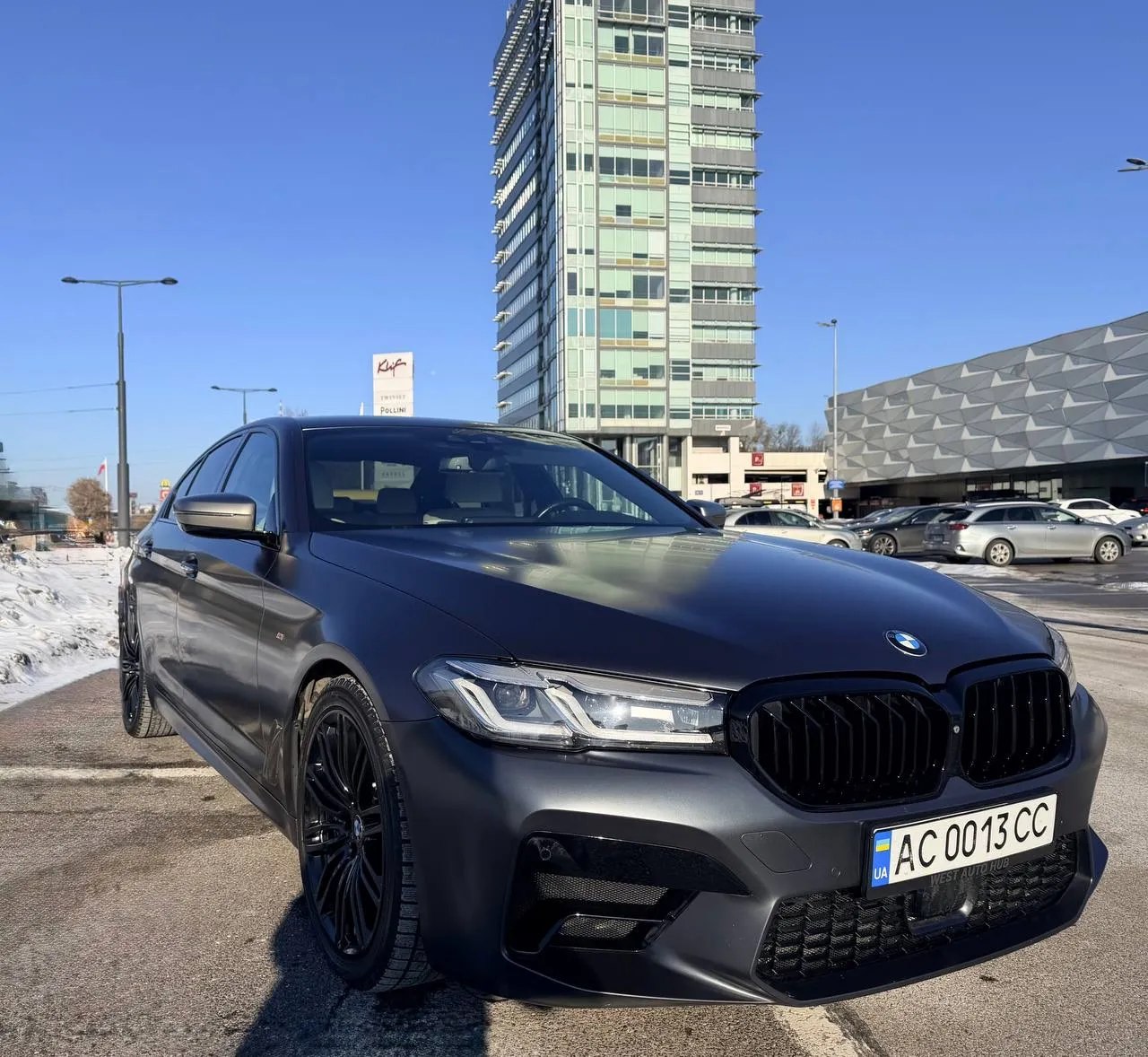 BMW 5Series M550D — фото 1