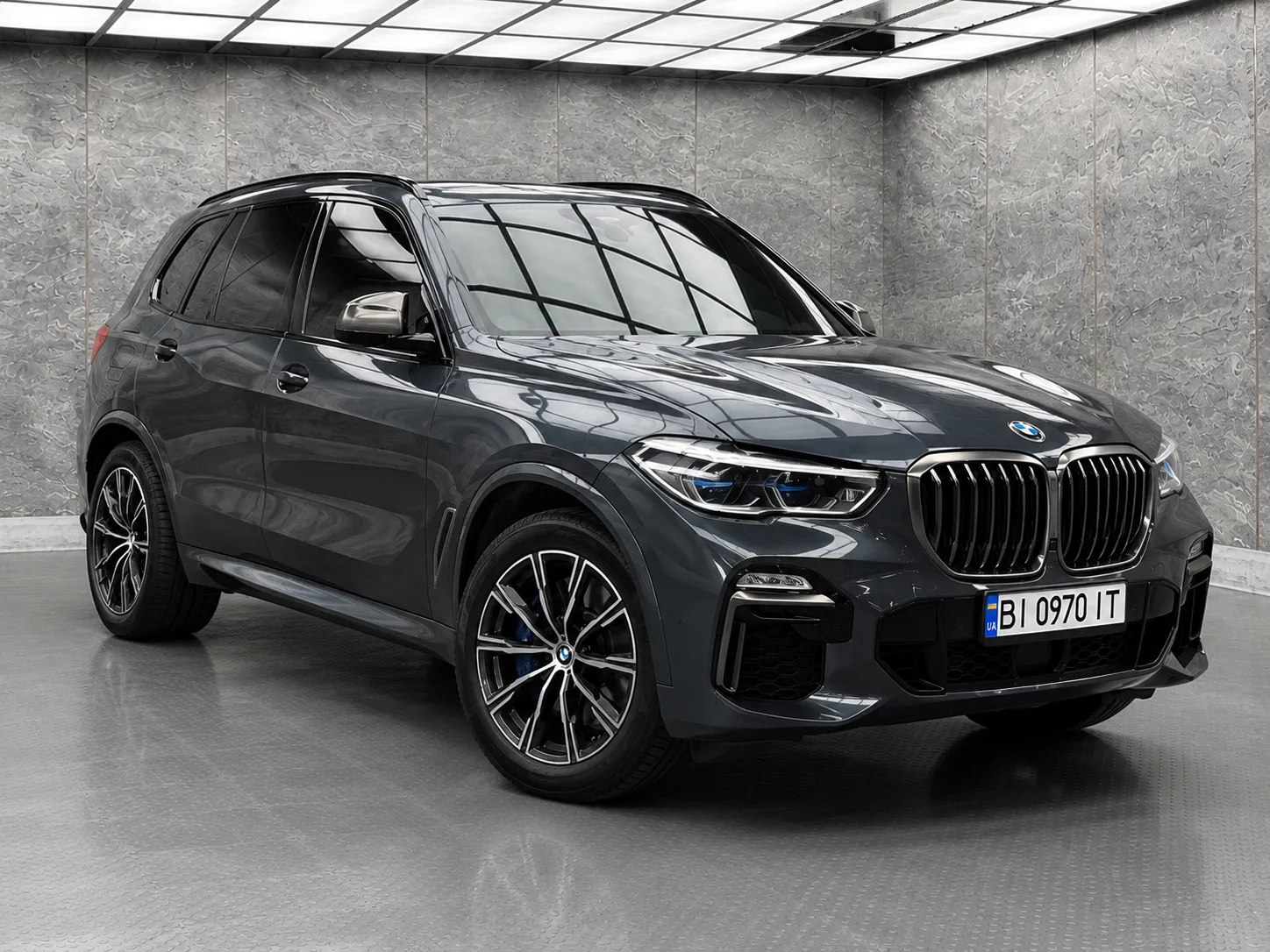 BMW X5 — фото 1