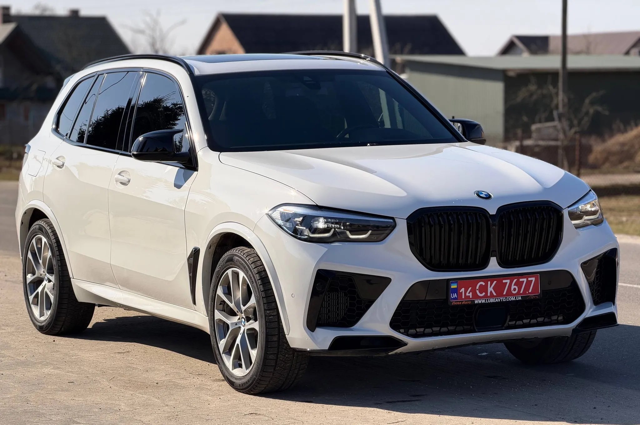 BMW X5 — фото 1