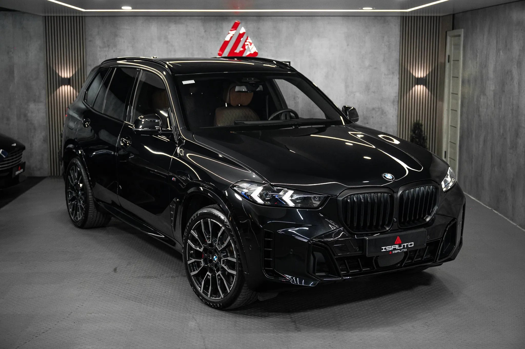 BMW X5 Xdrive 30D — фото 1