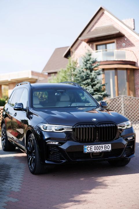 BMW X7 — фото 1