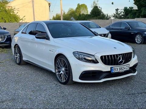 Mercedes-Benz C63 AMG