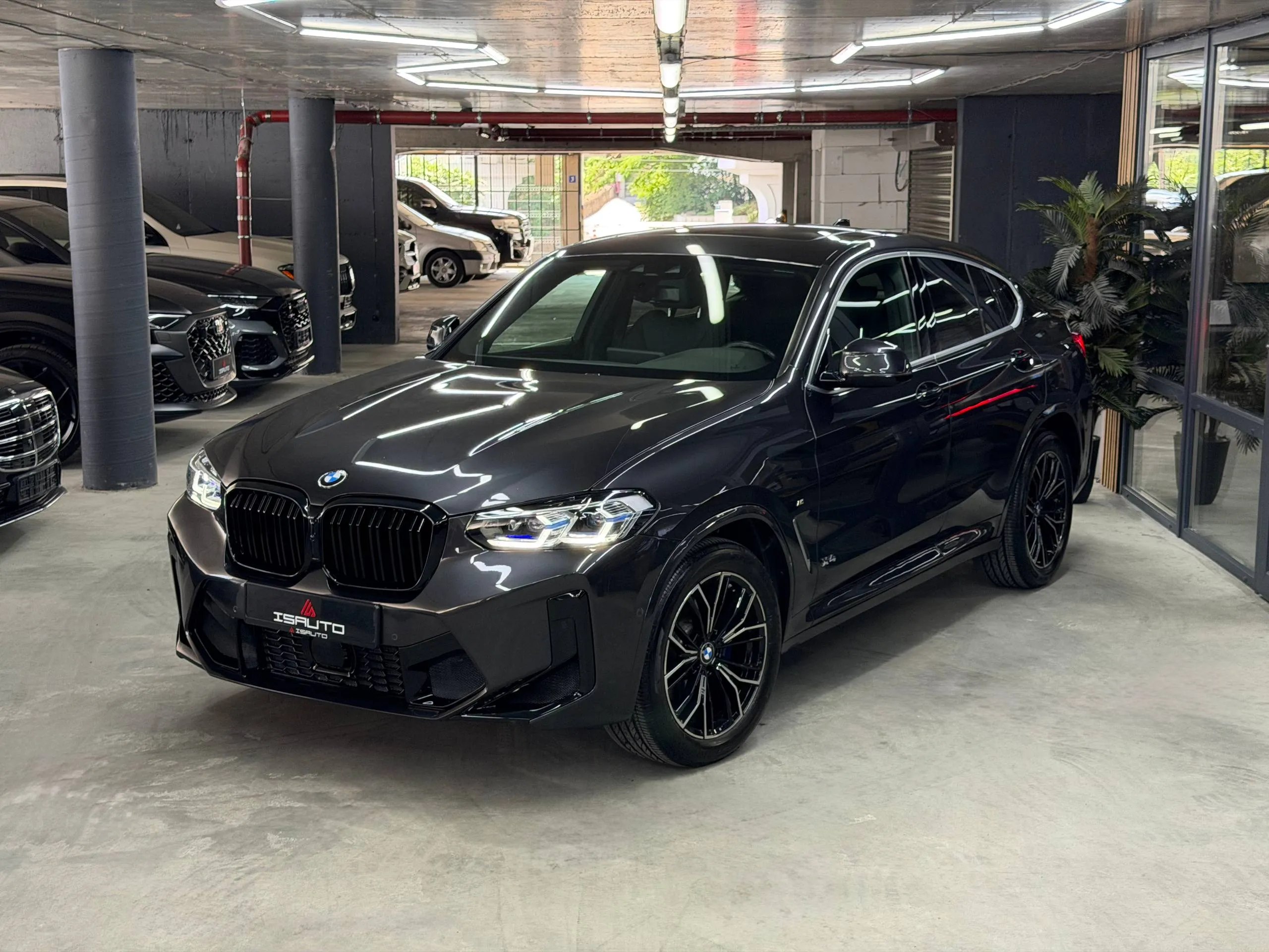 BMW X4 — фото 1