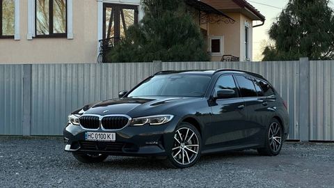 BMW 330e