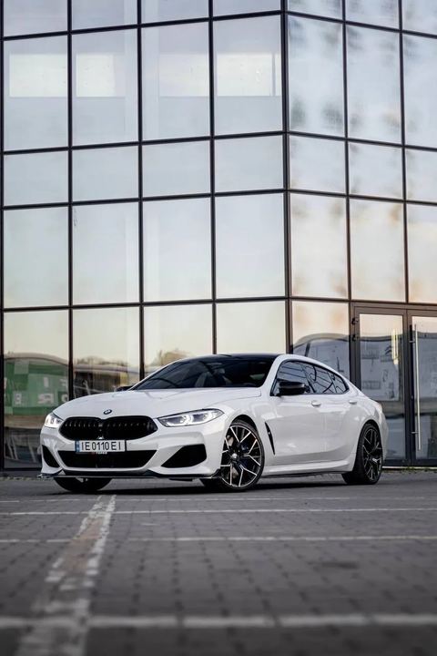 BMW M850i
