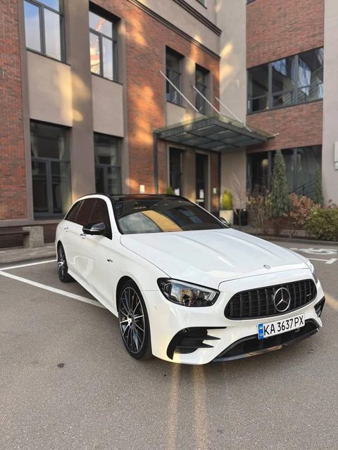 Mercedes-Benz E 400