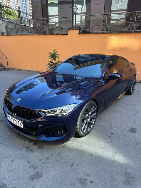 BMW M850i