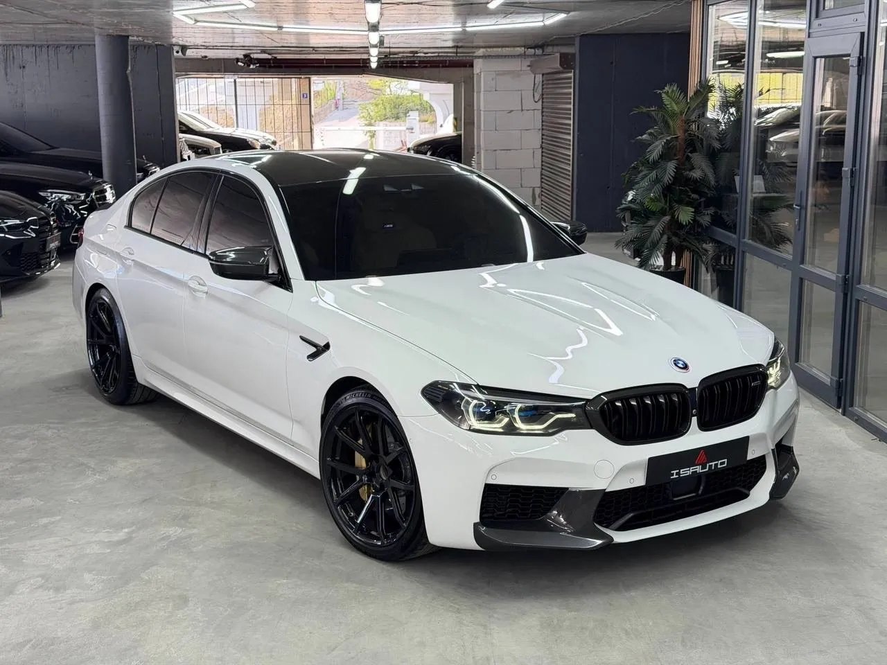BMW M5