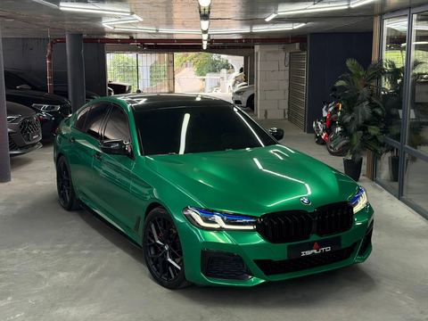 BMW 540i