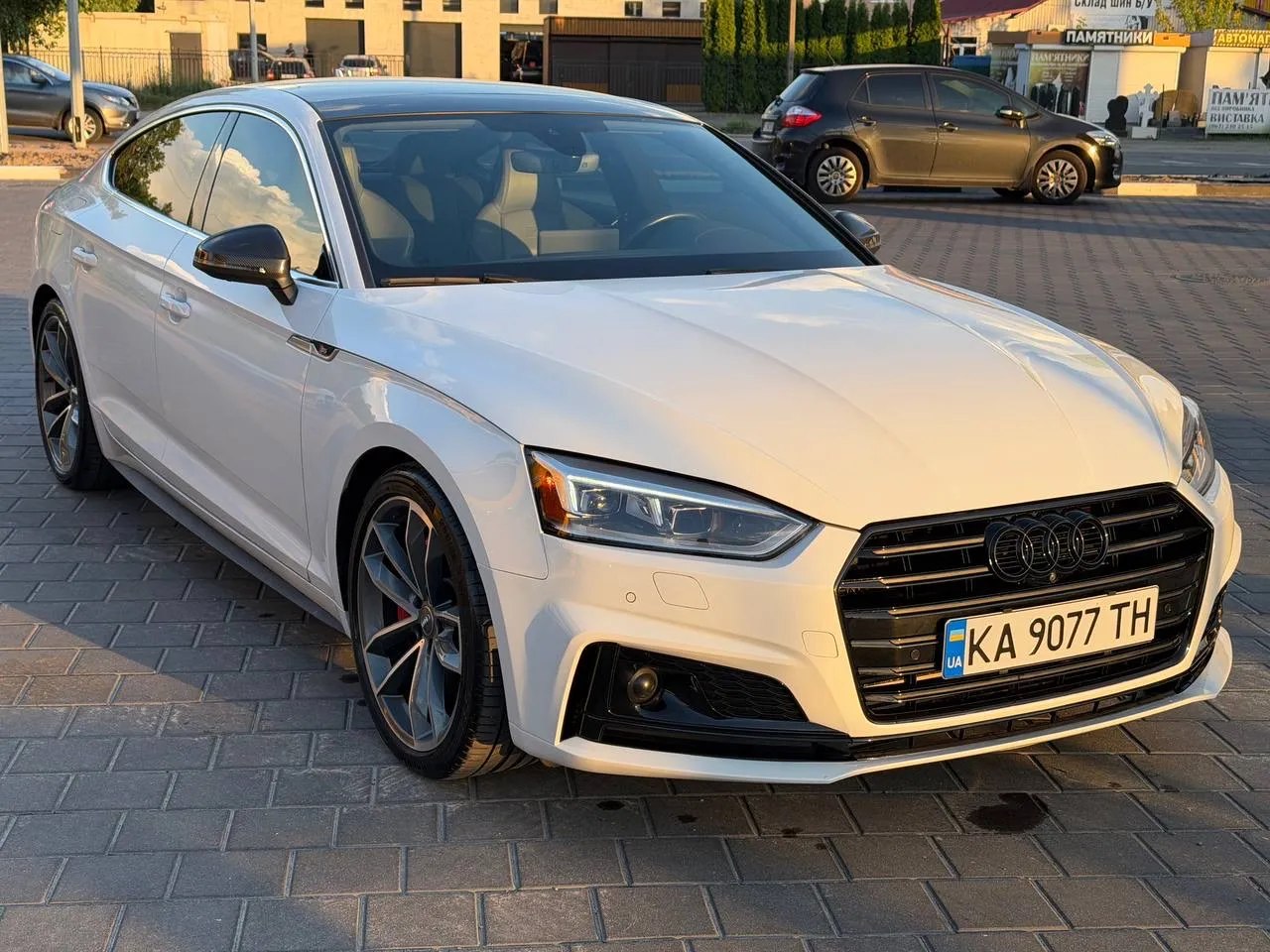 Audi S5