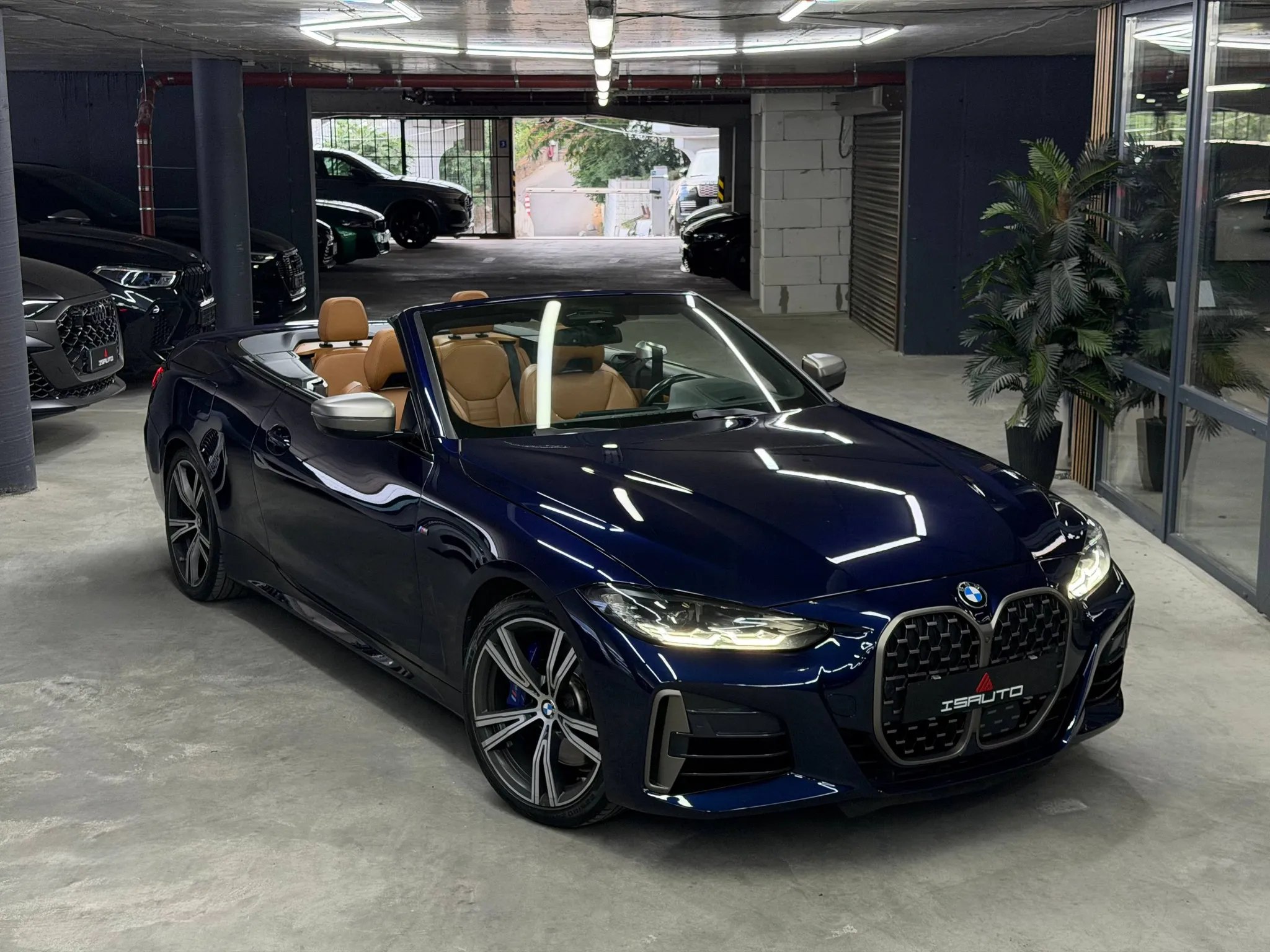 BMW M440i