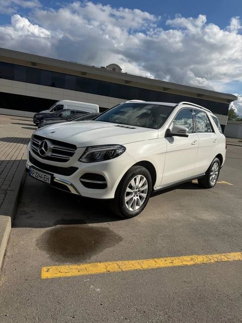 Mercedes-Benz GLEclass 250d — фото 1