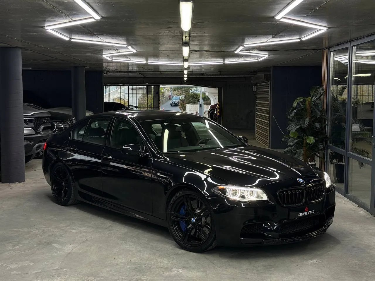 BMW M5