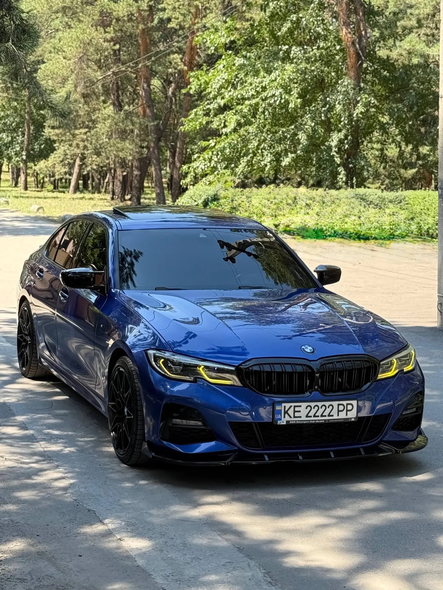 BMW 330i