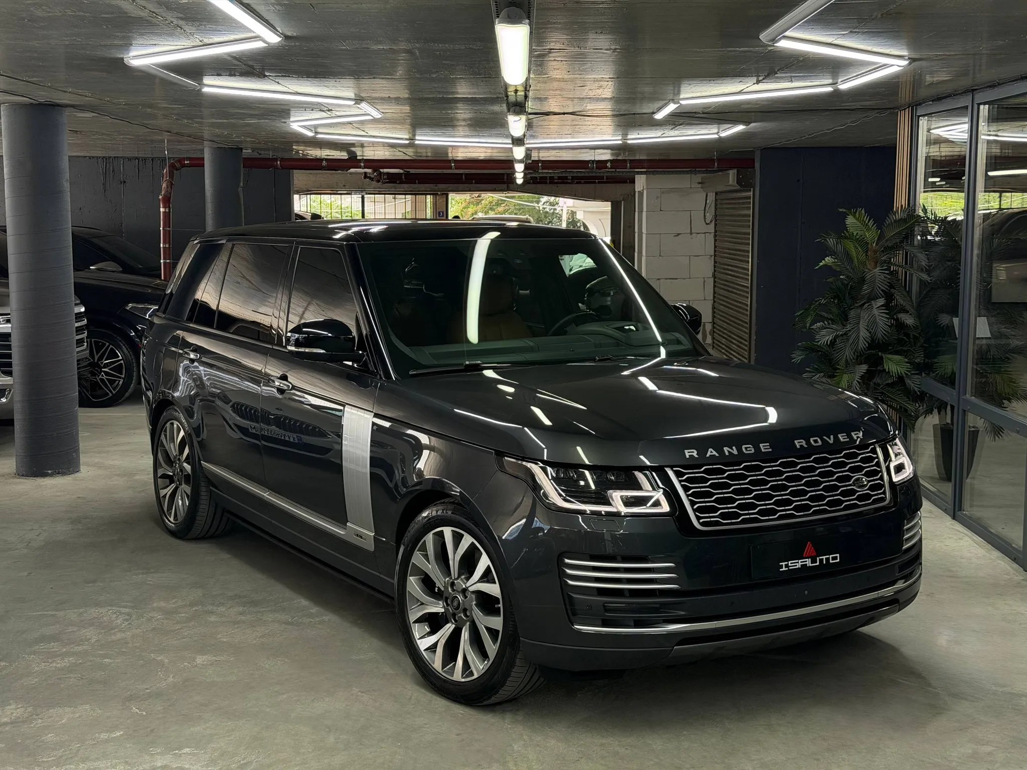 Land Rover RangeRover Autobiography — фото 1