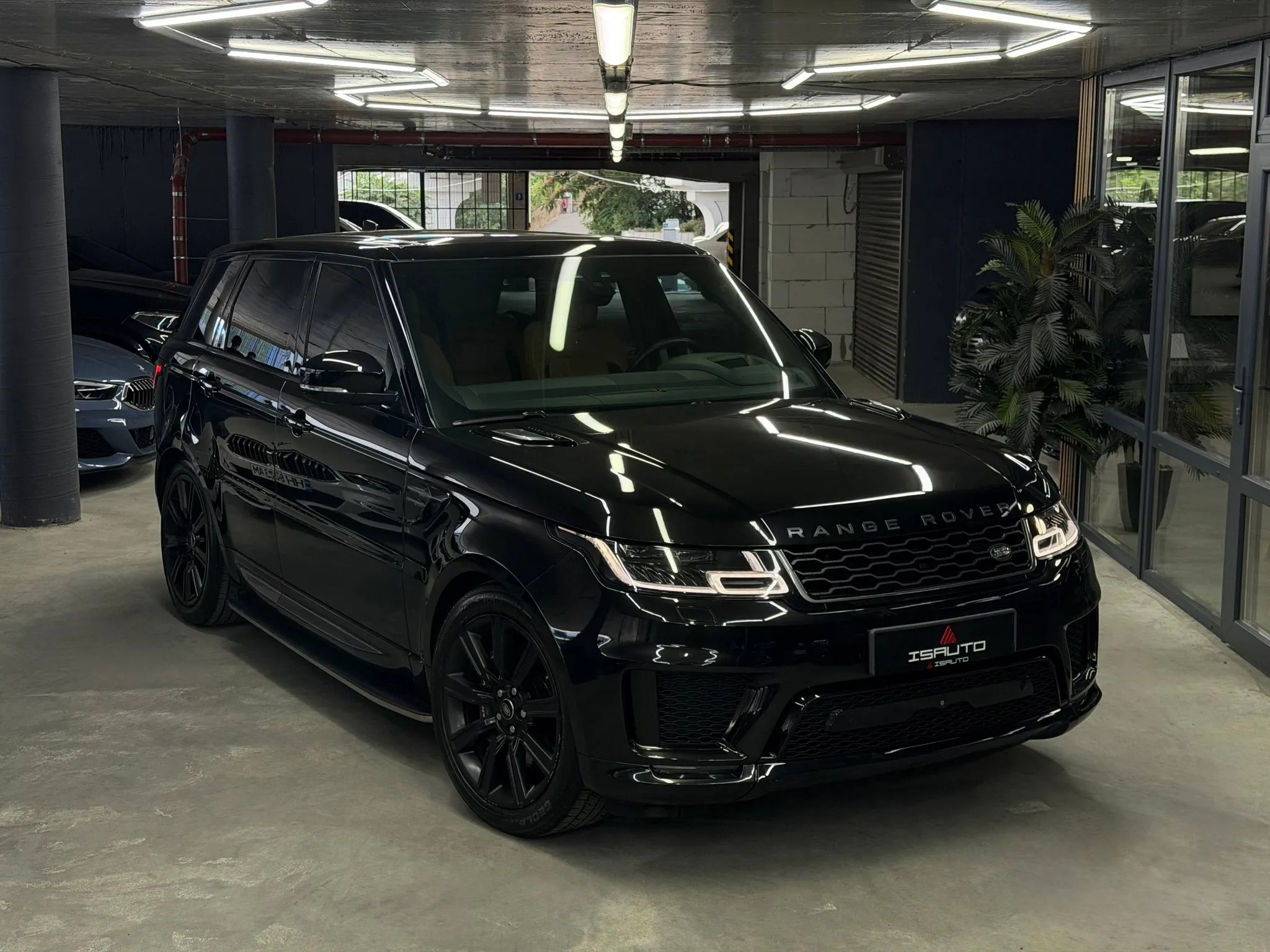 Land Rover Range Rover Sport — фото 1