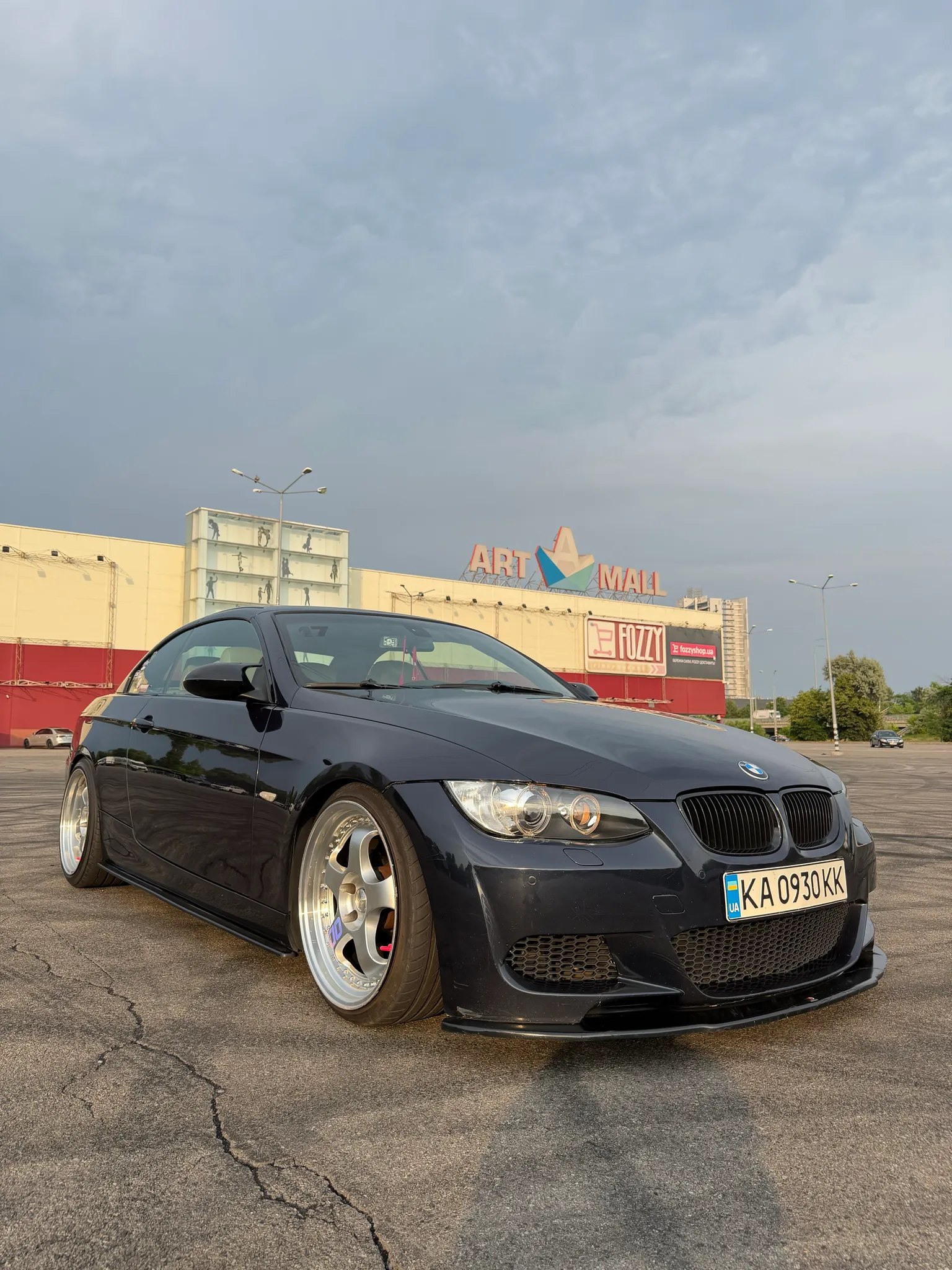 BMW 3Series 320i — фото 1
