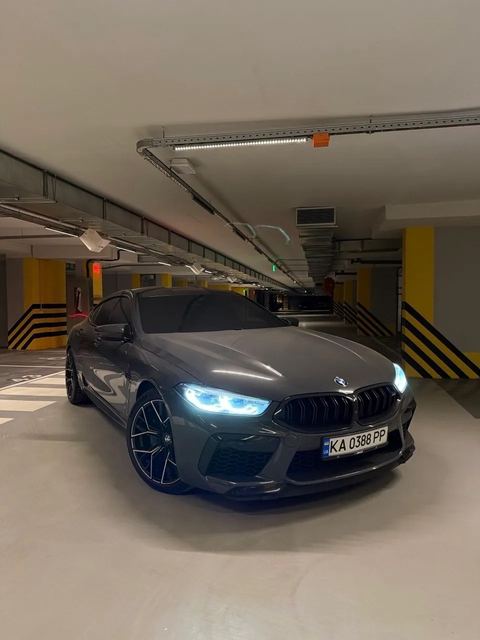BMW M8