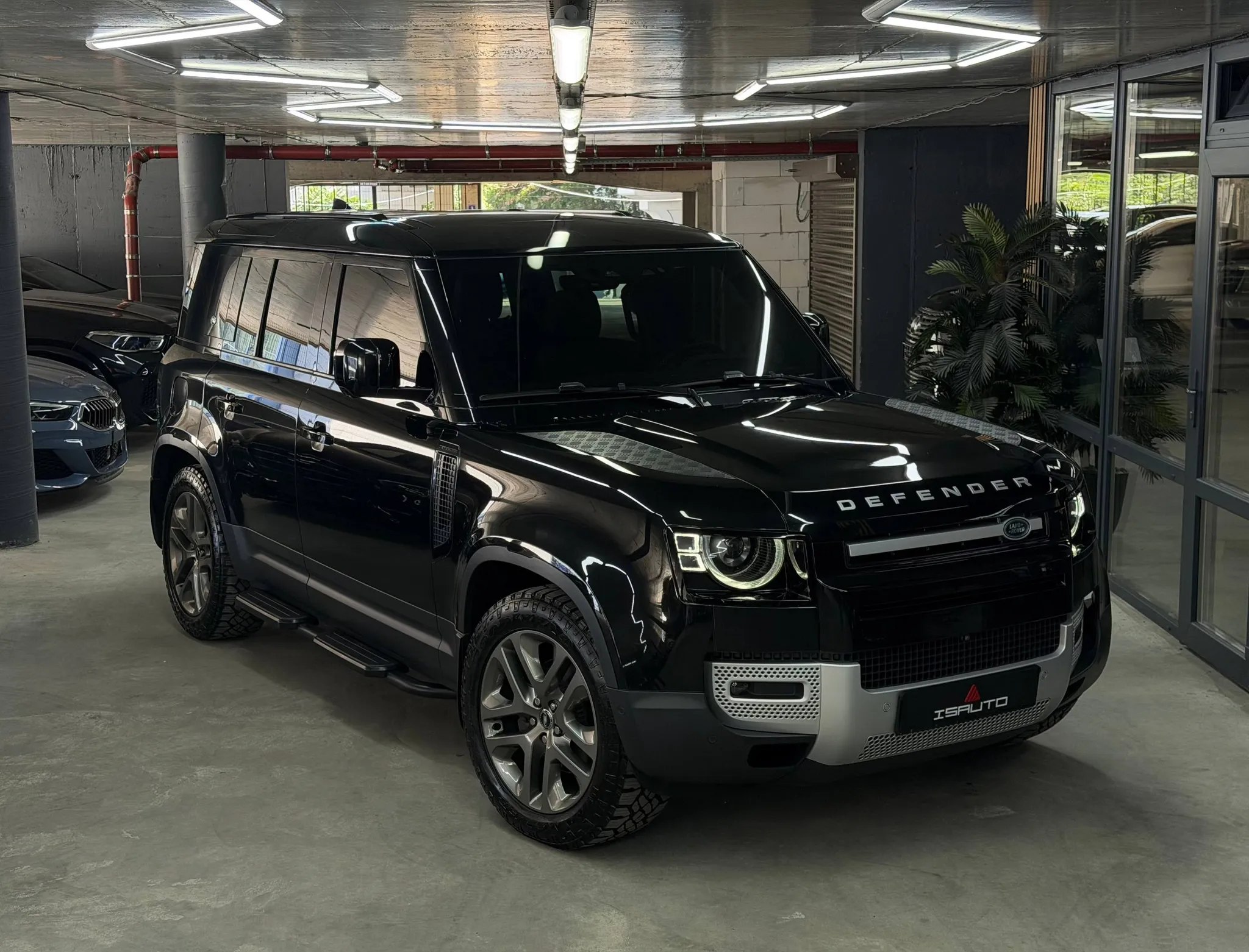 Land Rover Defender D250 — фото 1