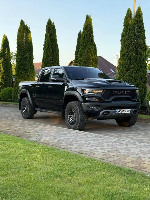 RAM 1500 — фото 1