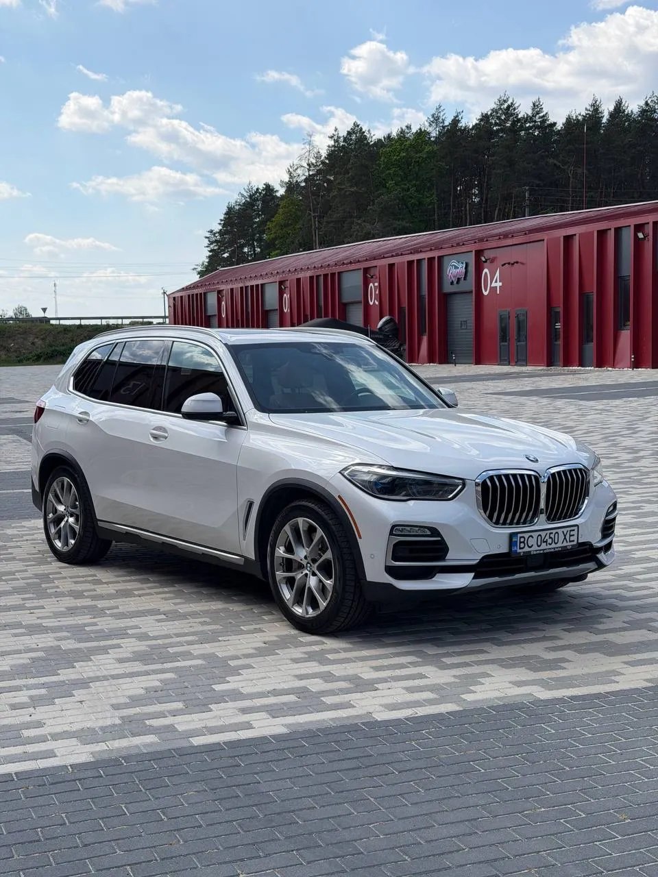 BMW X5 — фото 1