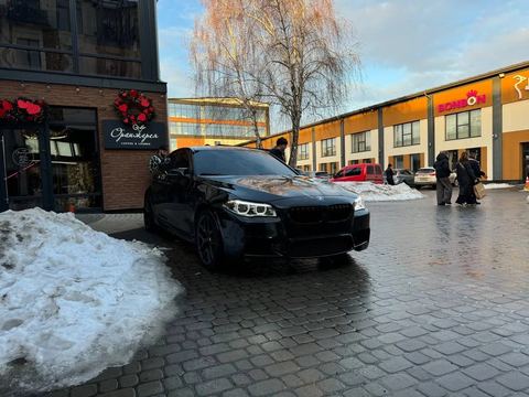 BMW 535i