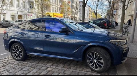 BMW X6 40i