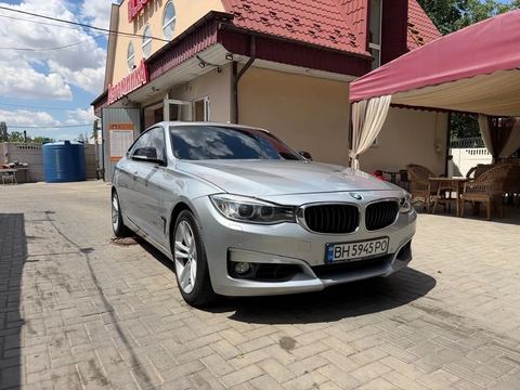 BMW 328i