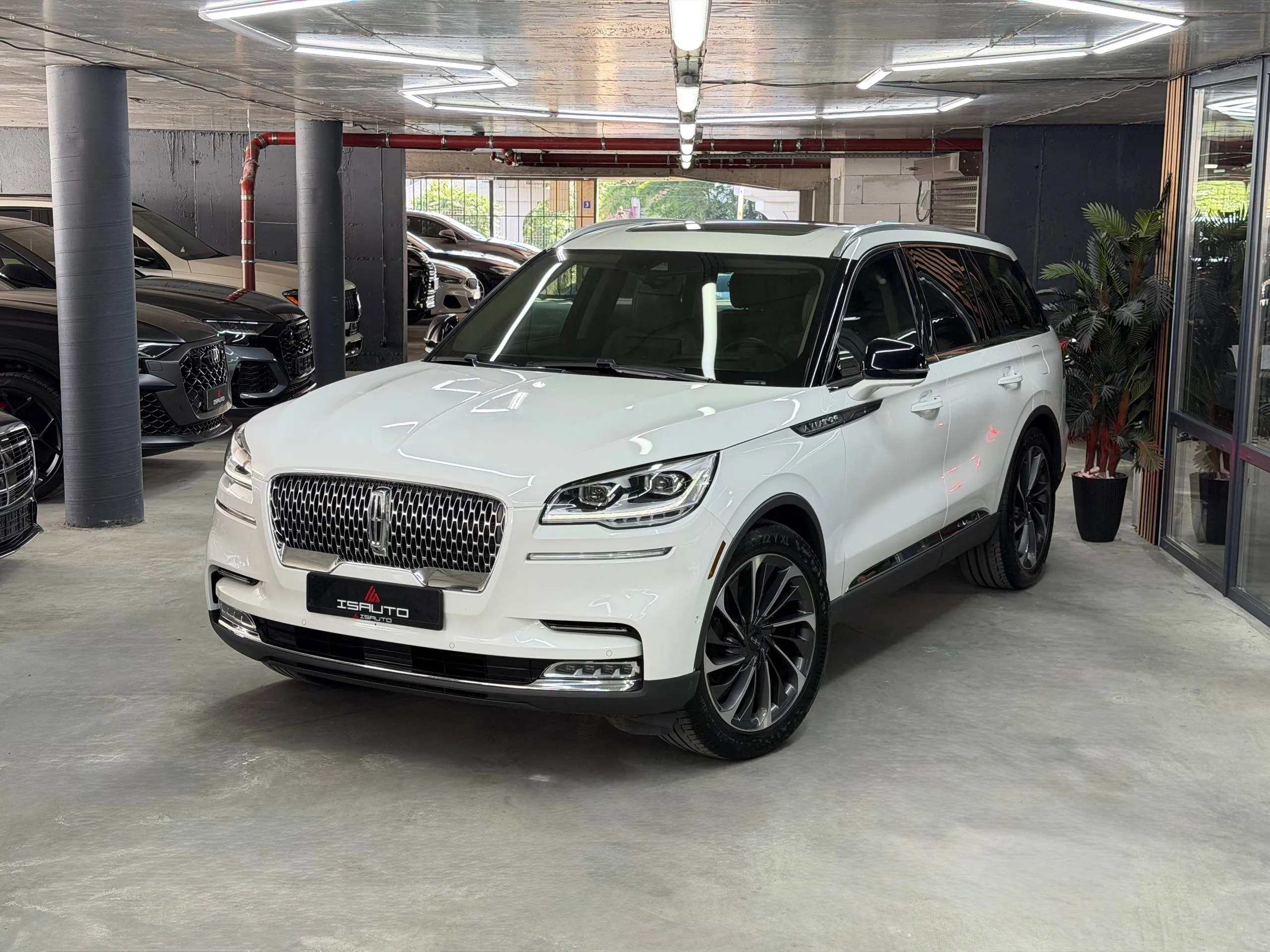 Lincoln Aviator