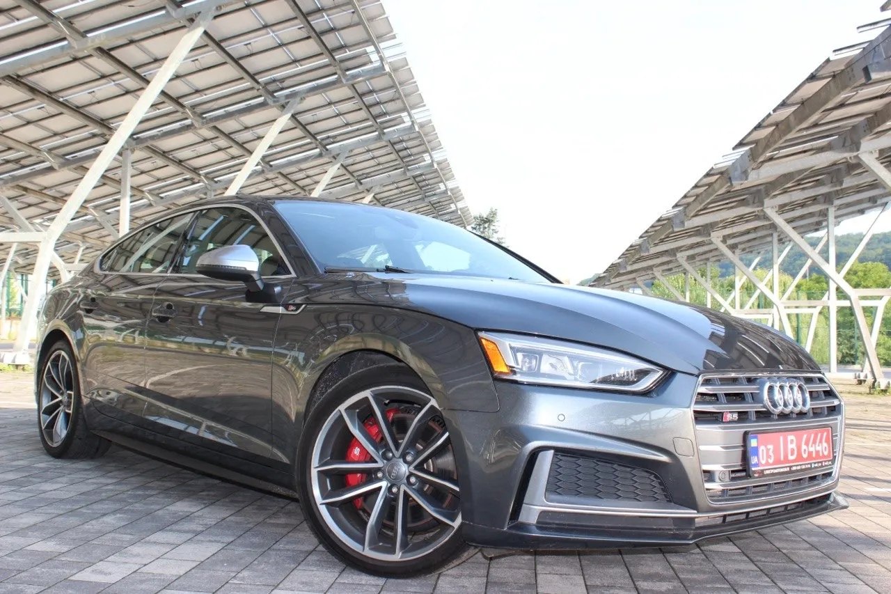 Audi S5