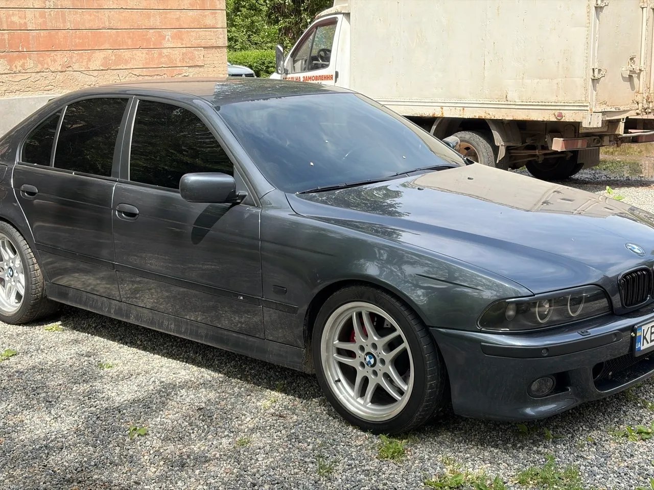 BMW 5Series 540i — фото 1