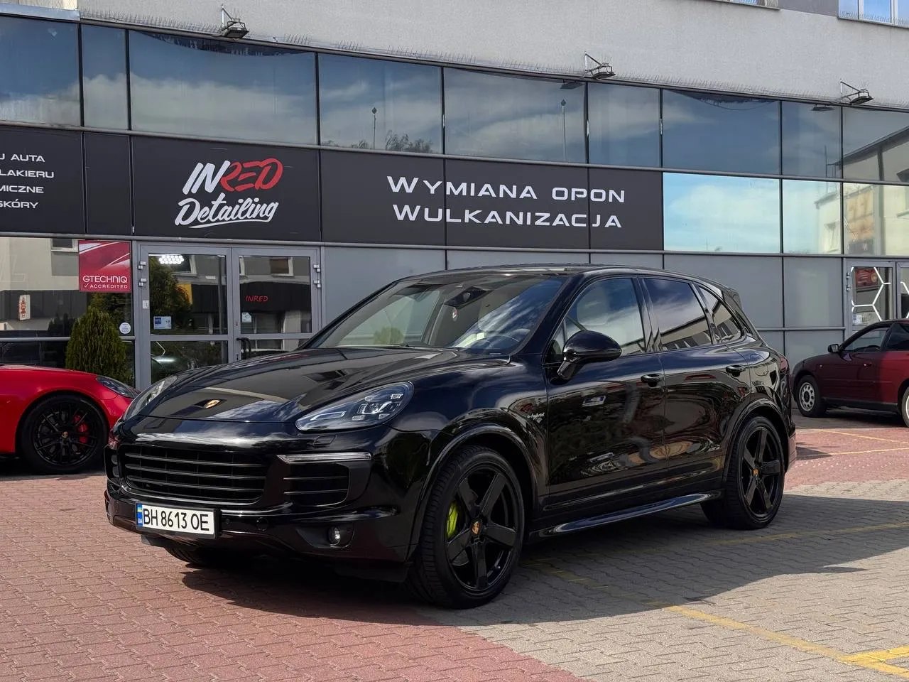Porsche Cayenne Platinum Edition — фото 1