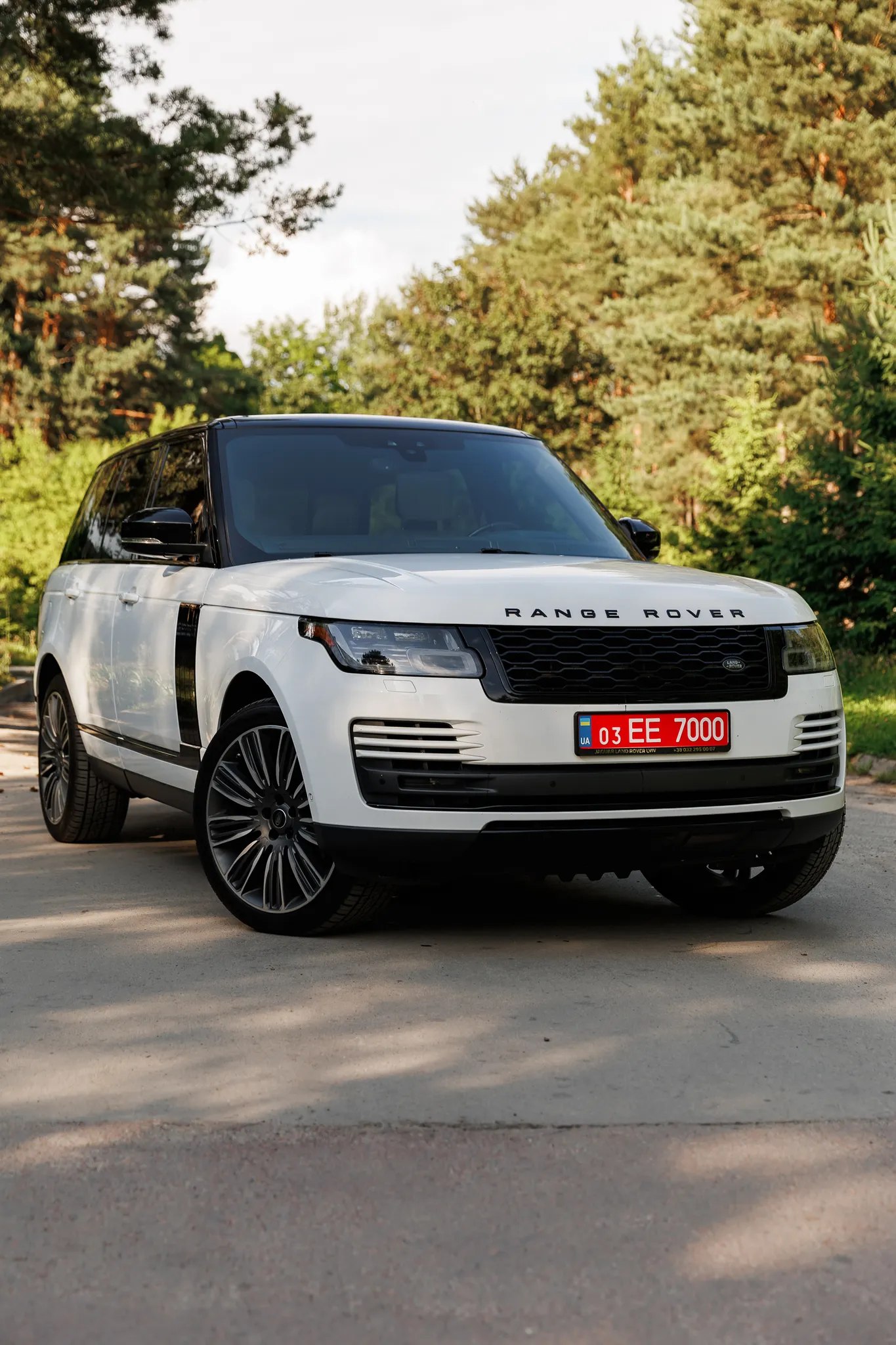 Land Rover Range Rover — фото 1