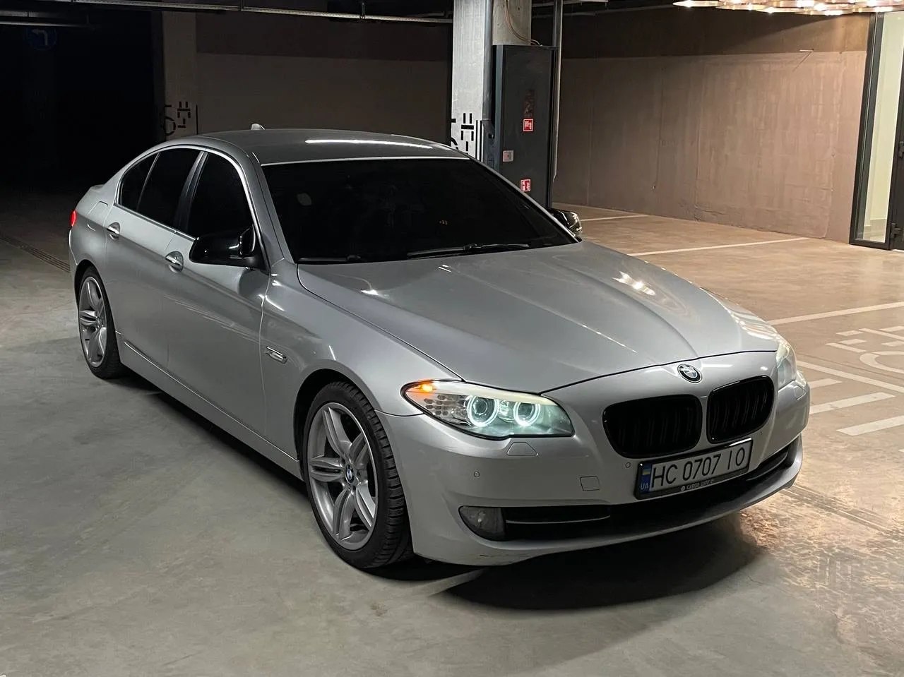 BMW 5Series 530d — фото 1