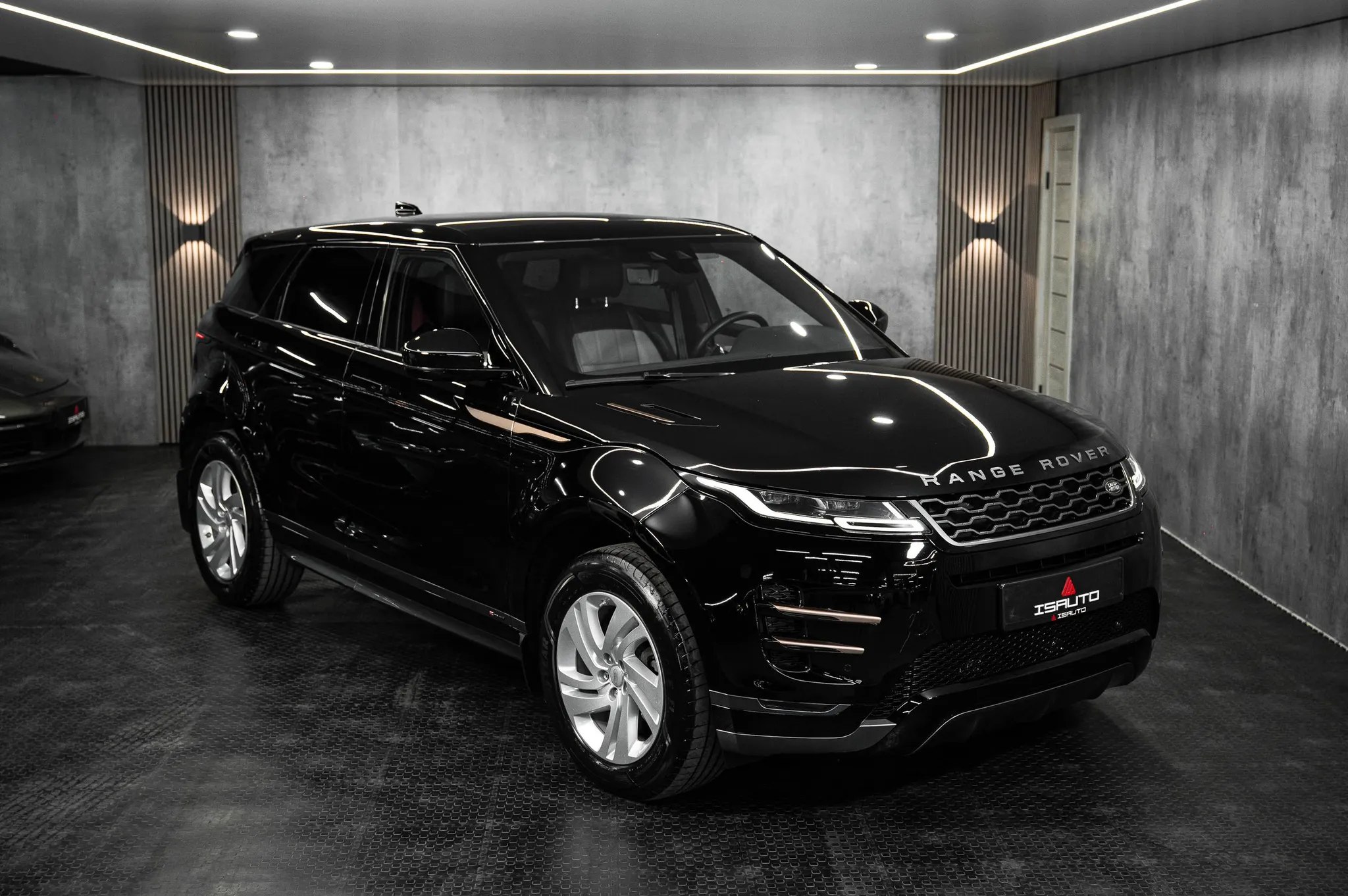 Land Rover Range Rover Evoque — фото 1