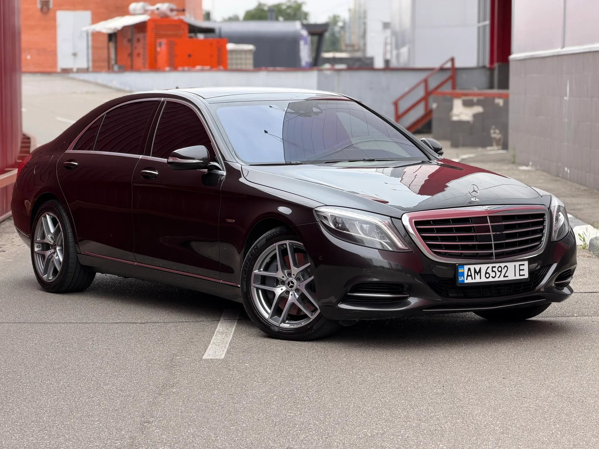 Mercedes-Benz SClass S550 Long — фото 1
