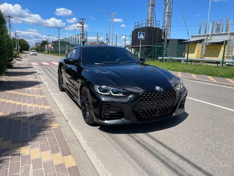 BMW M440i