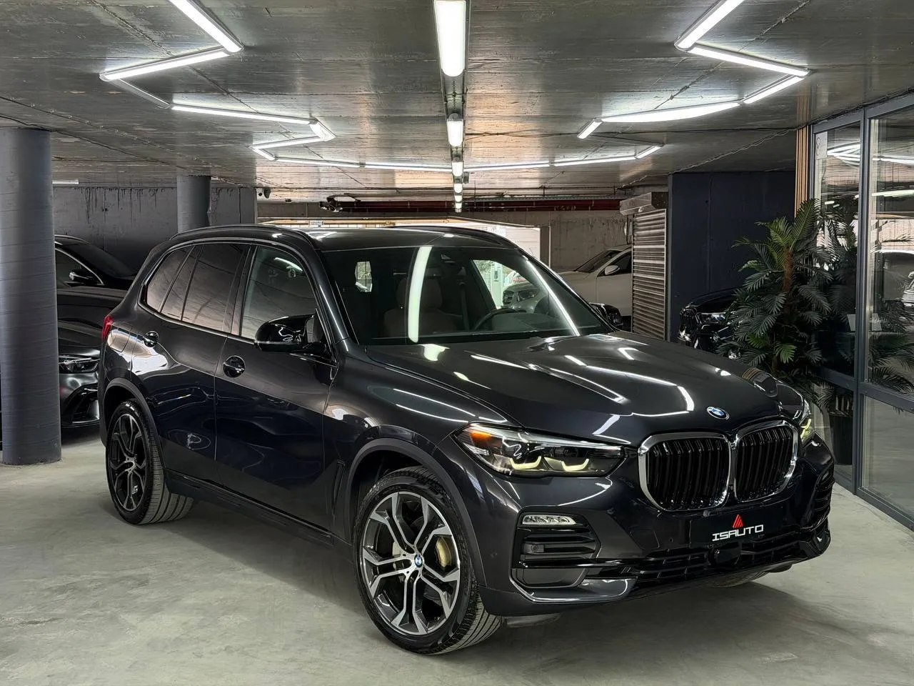 BMW X5 — фото 1