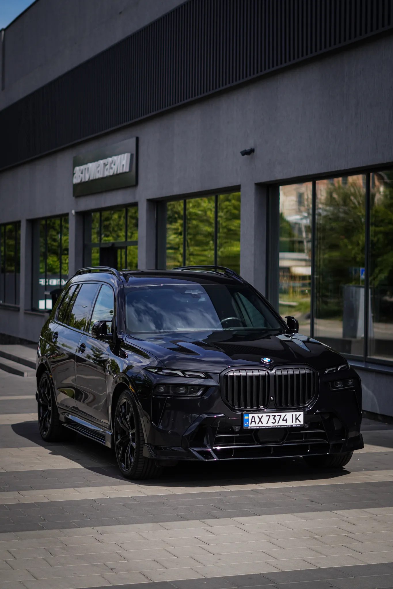 BMW X7 xDrive40d Individual — фото 1