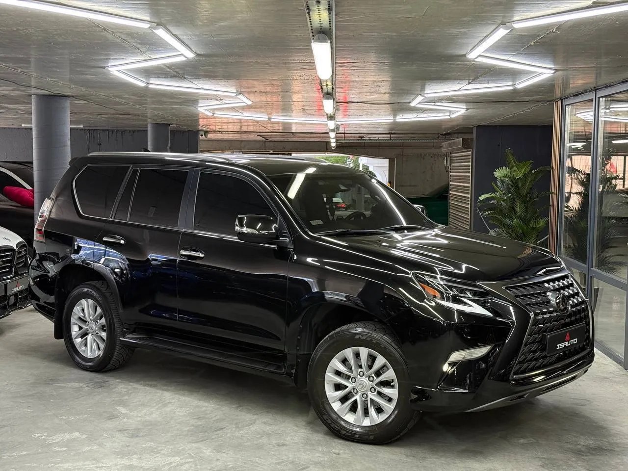 Lexus Gx 460 — фото 1